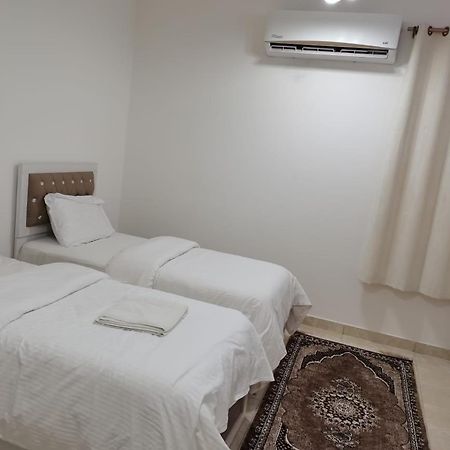 Roza Hotel Apartments Маскат Экстерьер фото