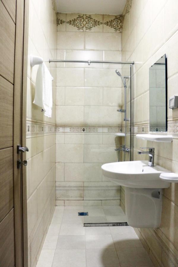 Roza Hotel Apartments Маскат Экстерьер фото