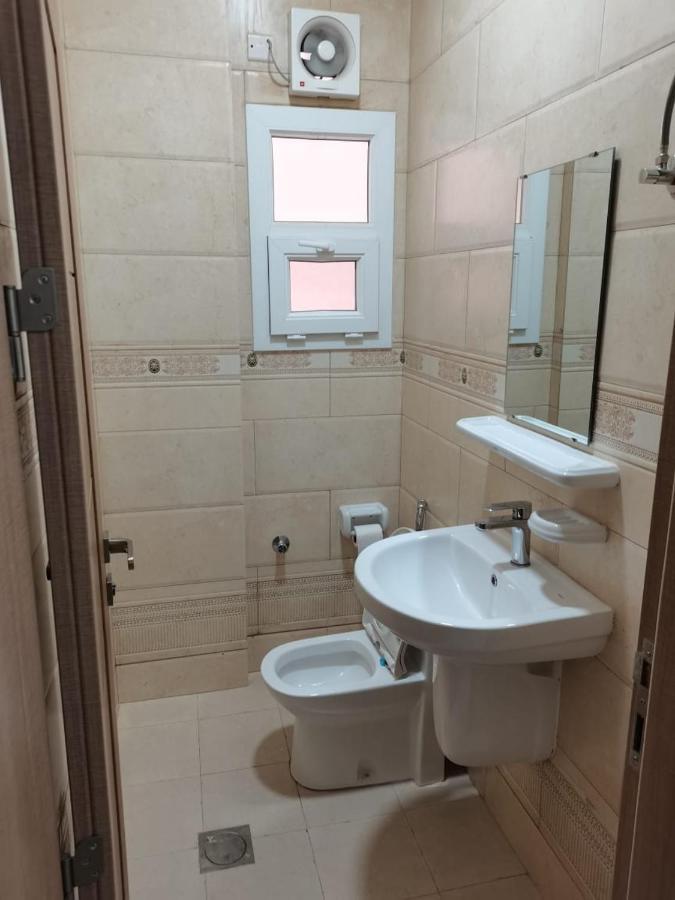 Roza Hotel Apartments Маскат Экстерьер фото